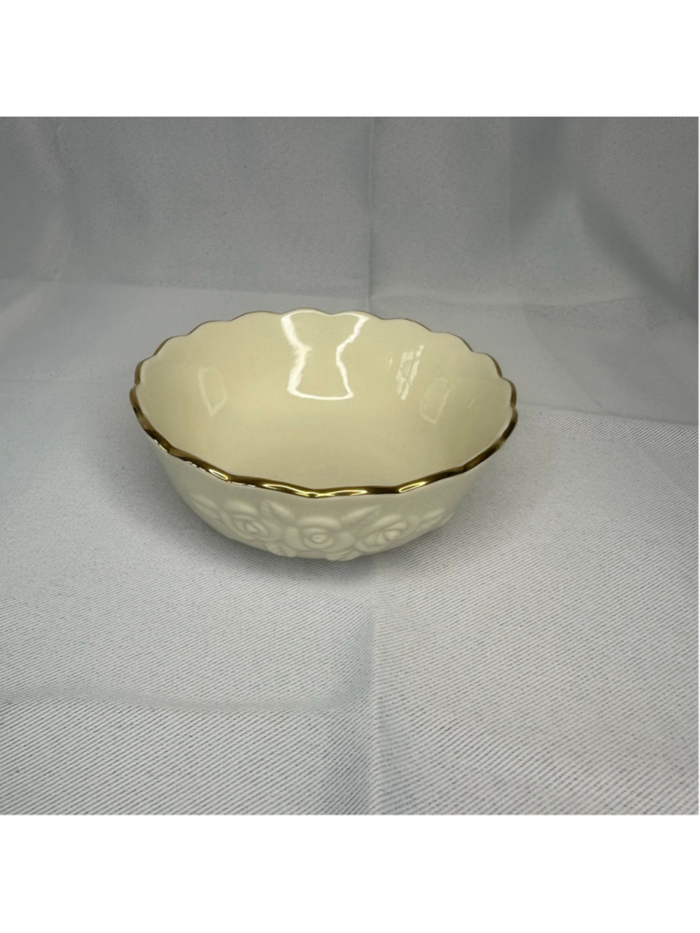 Vintage Lenox "Rose Blossom" Ivory Porcelain Bowl – 24K Gold Trim